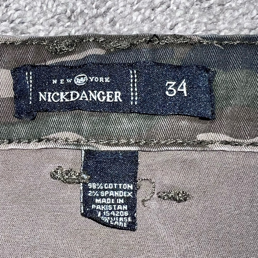 NICKDANGER Distressed Camouflage Shorts - Picture 5 of 6